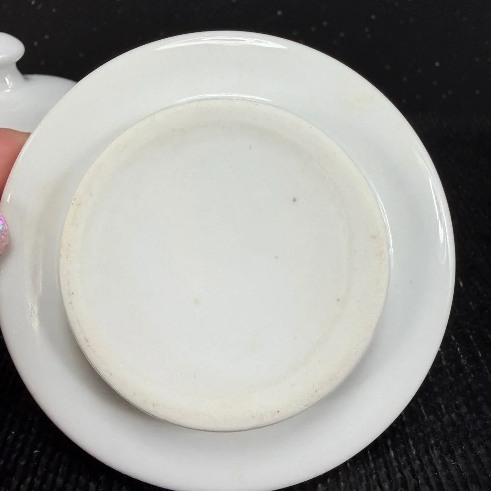 Pier 1 White Ceramic Mini Cloche Caviar Butter Dish Individual Serving Domed Lid